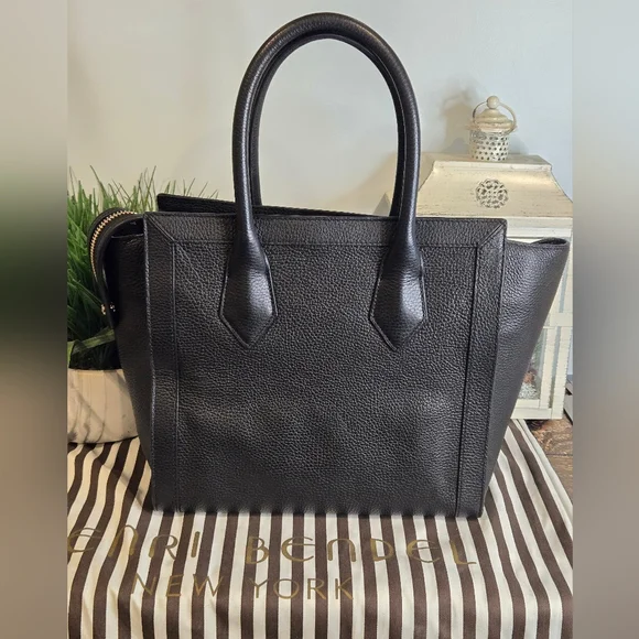 Henri Bendel The Rivington Black Leather Convertible Tote - Picture 4 of 16